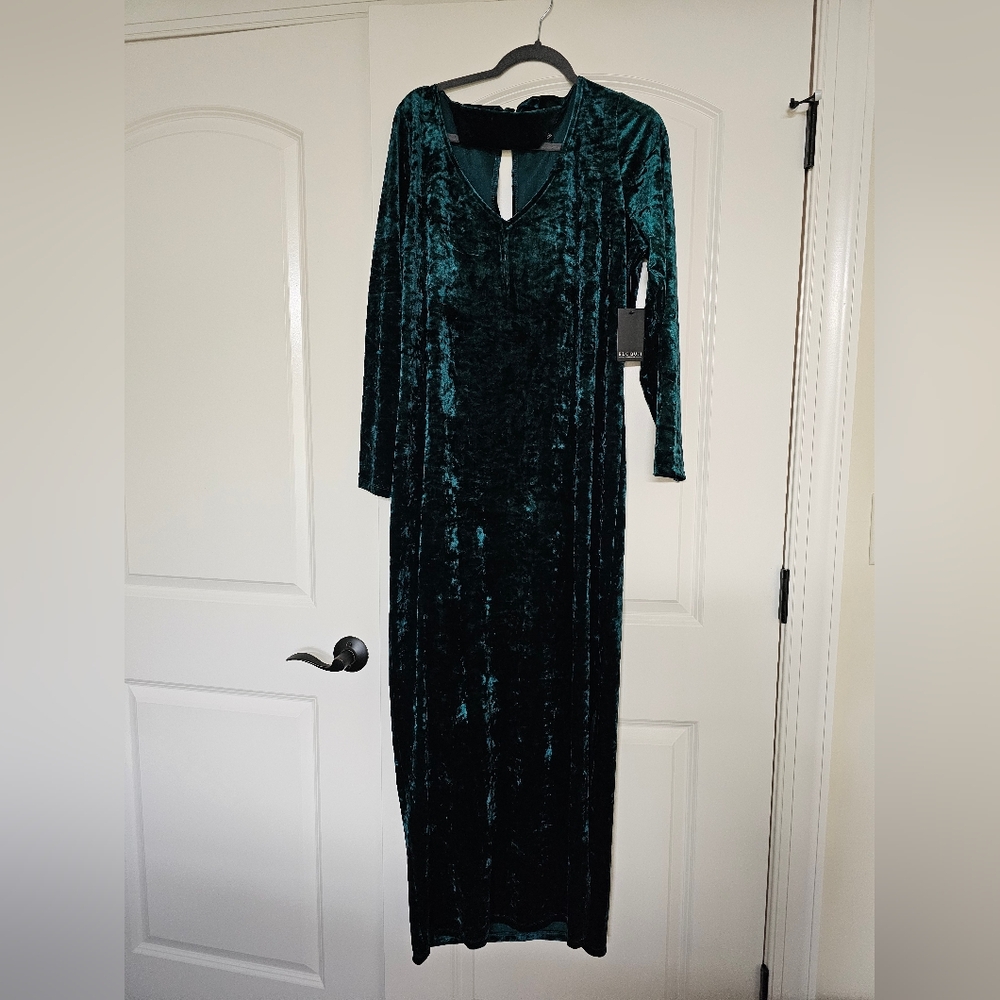 Brand New Eloquii Beautiful Dark Green Velour Dress